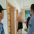溫情走訪，攜手護安｜涢水社區(qū)與派出所為精障家庭送去秋日暖陽